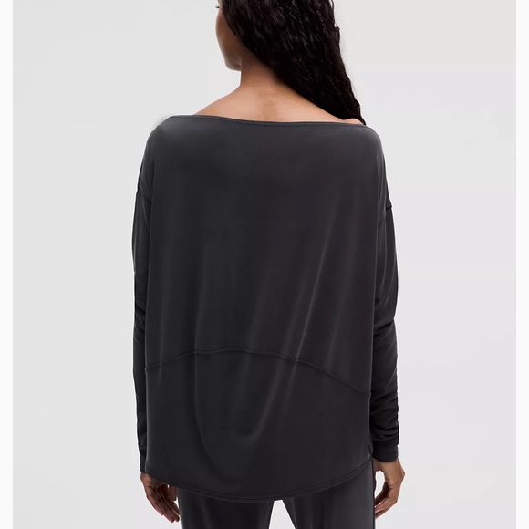 lululemon athletica Tops - Lululemon Athletica Black Relaxed Long Sleeve Hoodie